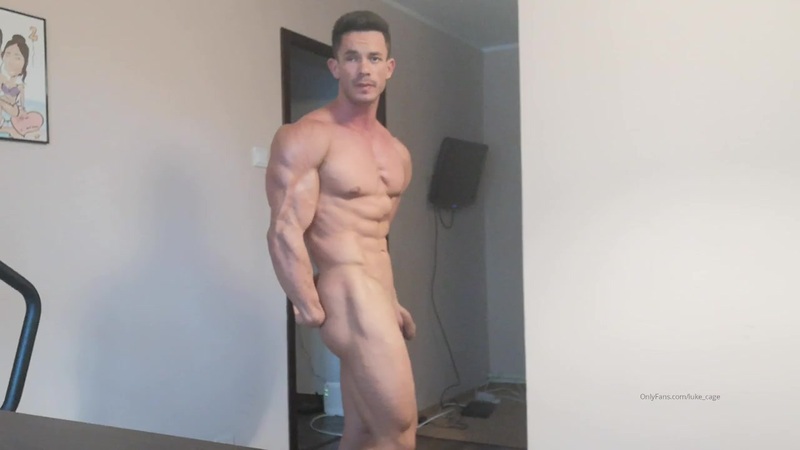 Showing off my muscles and jerking off – Luke Cage (luke_cage)