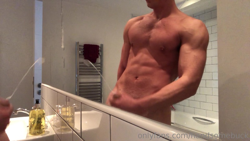 Quick jerk off and eating my load – HandsomeBuck